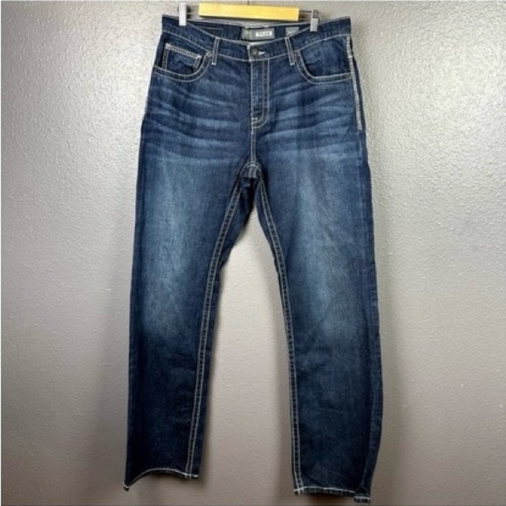 Buckle BKE Tyler Straight Jeans 34XL